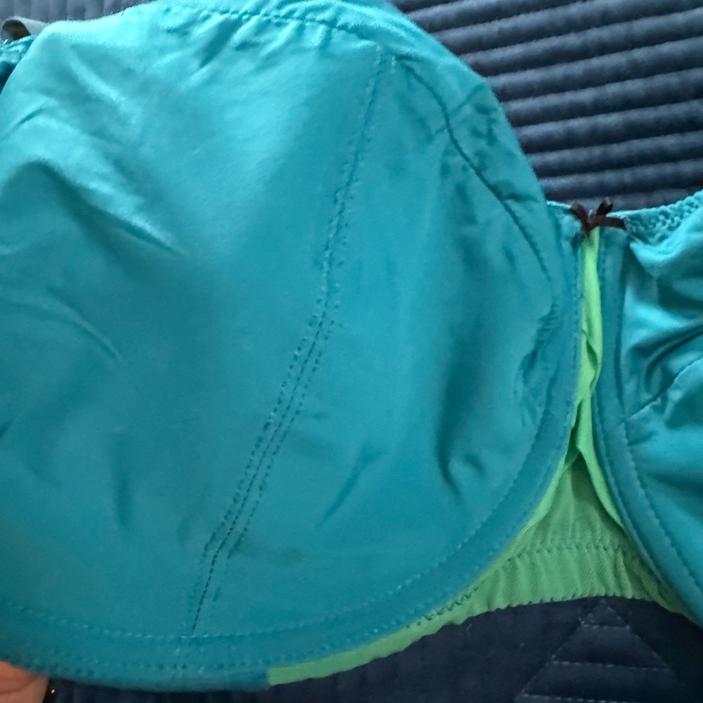 Change Teal Bra